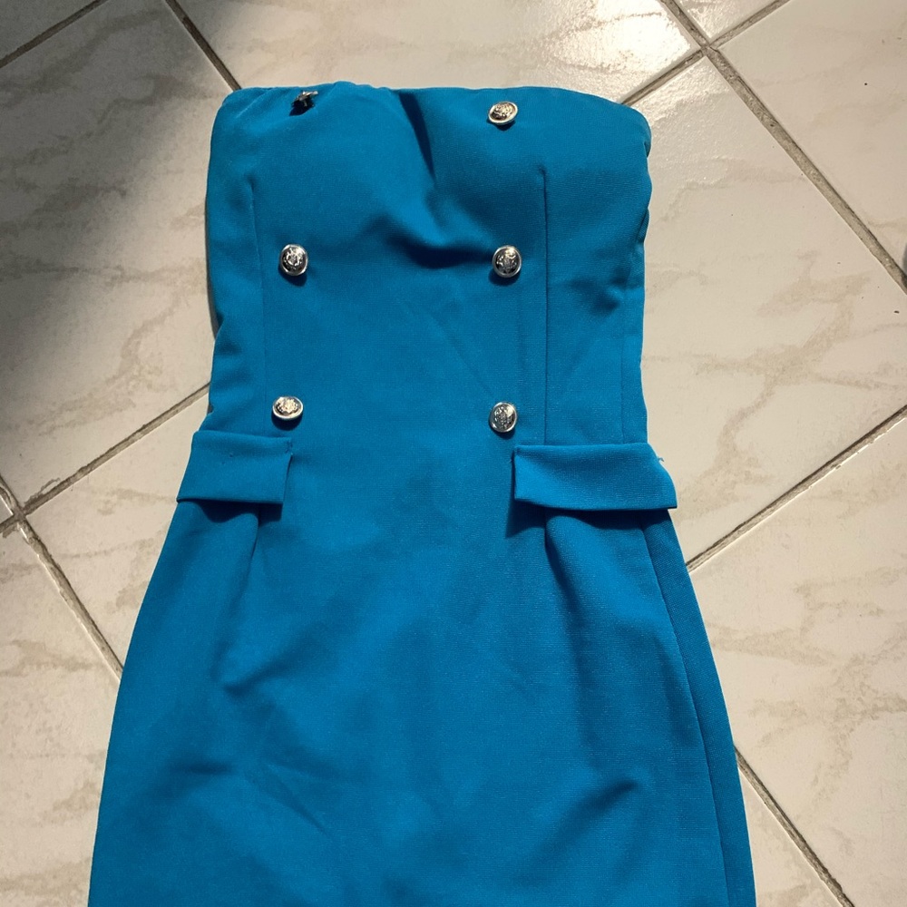 Strapless dress